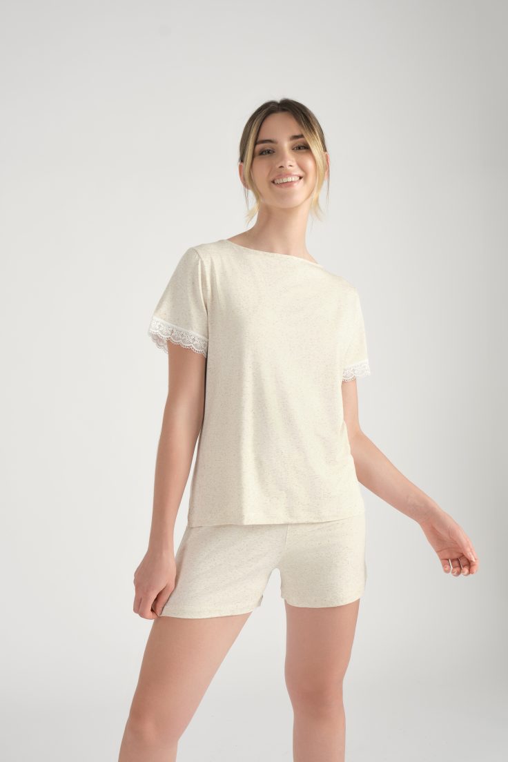 Pigiama Corto , Maglia Mezza Manica Con Dettagli In Macramè ,In Viscosa Lino
