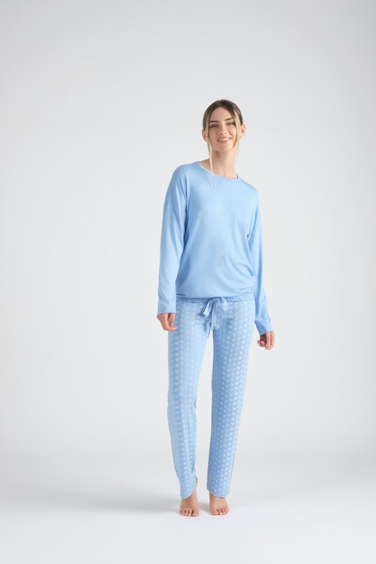 Pigiama Lungo , Maglia M/L Tinta Unita Con Fiocco ,Pantalone Fantasia Sangallo In Viscosa