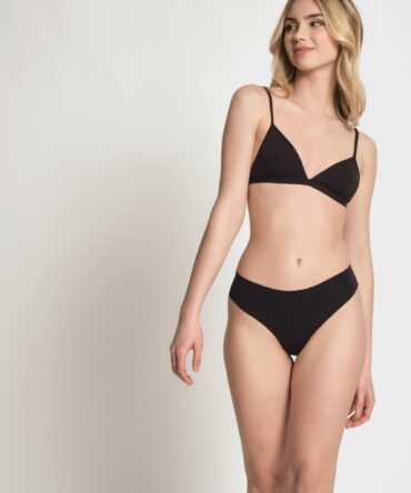 intimo10 0 2